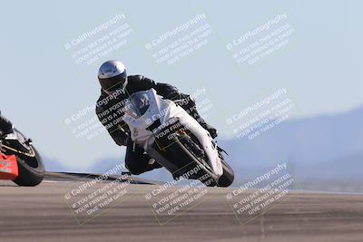 media/Nov-06-2023-Moto Forza (Mon) [[ce023d0744]]/2-Advanced Group/Session 4 (Turn 9)/